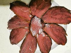 五香牛肉-开封张记烧鸡(花牌坊街123号院店)