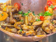 -老佛爷铜炉蛙锅(东门老街店)