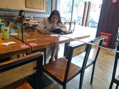 靠窗位-老妈米线(金座店)