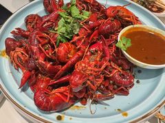 -嗨辣小聚·盘锦河蟹·海鲜烧烤龙虾(盘锦十年好店)