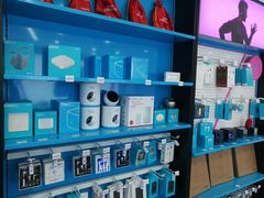-荣耀授权专卖店(黄浦浙江中路店)