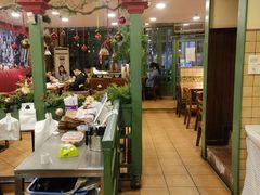 -玛格萝妮比萨屋(陆家浜路店)