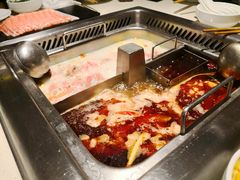 -海底捞火锅鲜切牛肉主题店(长寿路店)