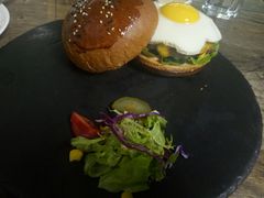 -HIGH FIVE哈福手工汉堡(桂林路店)