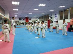 -健成运动中心·体适能跆拳道少儿格斗体考跳绳