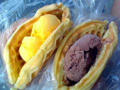 班戟薄饼夹雪糕-成裕雪糕店(士多店)