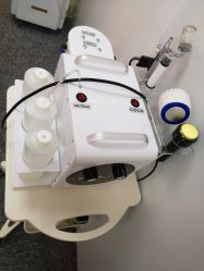 -斐尔国际皮肤管理中心