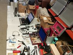 -亮佳鸿华二手市场