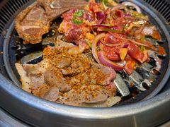 -梨花自助烤肉(西三旗万象汇黑金店)