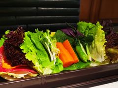 蔬菜拼盘-本家韩国烤肉(青岛万象城店)