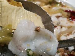 -姚姚酸菜鱼·金戈戈香港豉油鸡(喜荟城联名店)