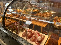 -巴黎优朵烘焙馆(菱角湖壹号店)