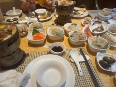 -雍和会海鲜姿造自助(湖东路店)