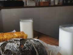墨鱼芝士-仙峰天然面包(迎宾路店)