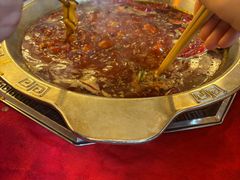 -山城年华老火锅(玉林店)
