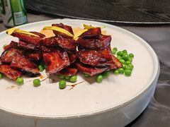 -艳阳天民俗村(公园路店)