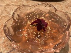 -唐宫小聚(新港中心店)