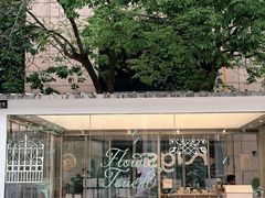 -HUGS coffee(东区店)