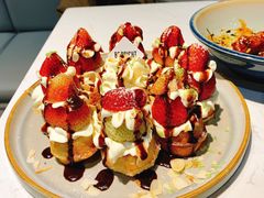 草莓忌廉华夫饼-BE BRIGHT KITCHEN(正佳广场店)
