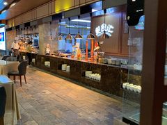 自助取餐区-东方苑自助餐厅(稻香湖景酒店)