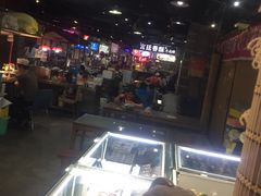 -食上东新街美食街区(民乐新都会店)