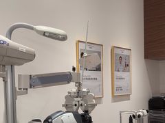 -LensCrafters亮视点(东方新天地店)