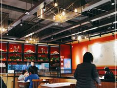 大堂-渝是乎酸菜鱼(龙旗购物中心店)
