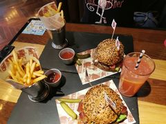 -FAT COW(虹梅路店)