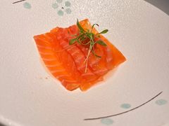 三文鱼温泉蛋配鱼子-Solo(衡山路店)