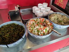 -闫家驴肉老店(华电一校店)