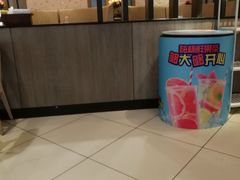 -必胜客(远大路店)