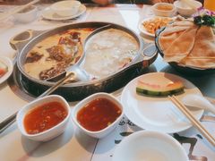 -老员外骨汤火锅(海州古城店)