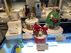 -Fridi Patisserie Cafe