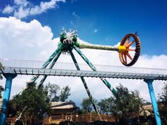 -七彩云南欢乐世界