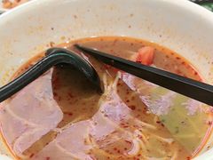 -蒙自源米线大王(东站店)