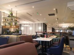 -港丽餐厅(高德置地店)