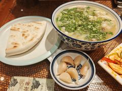 -老孙家泡馍(洒金桥店)