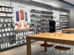-Apple零售店(华贸购物中心店)