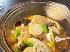 -满格嗦新疆椒麻鸡火锅.炒米粉(川大江安校区店)