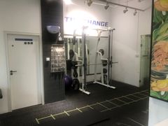 -汗水空间私教健身连锁(SM广场店)