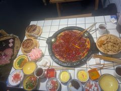-卤校长重庆火锅(恒隆广场店)