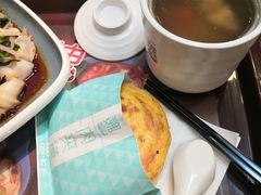 经典肉夹馍-魏家凉皮(梨园店)