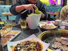 -牛鲜盛齐齐哈尔烤肉(曹路店)