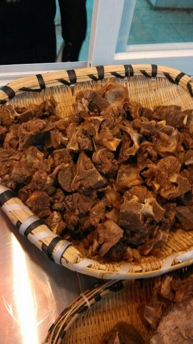 新农牛骨头卤味店-"新农牛骨头,吃了那么多家的,觉得还是他家.