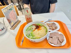 -德元兰州纯汤牛肉面(龙阳路店)