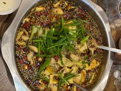 -乡土特色.冷锅鱼.牦牛肉汤锅