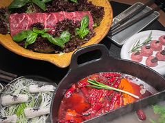 -大龙燚·旷野鲜火锅(广州首店)