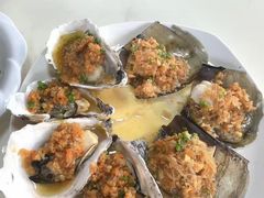 -三亚火车头万人海鲜广场