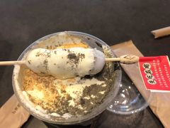 芝麻汤圆豆豆茶-喜茶(上海兴业太古汇店)