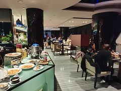 -唐拉雅秀酒店-西锦汇空中BBQ·思创餐厅